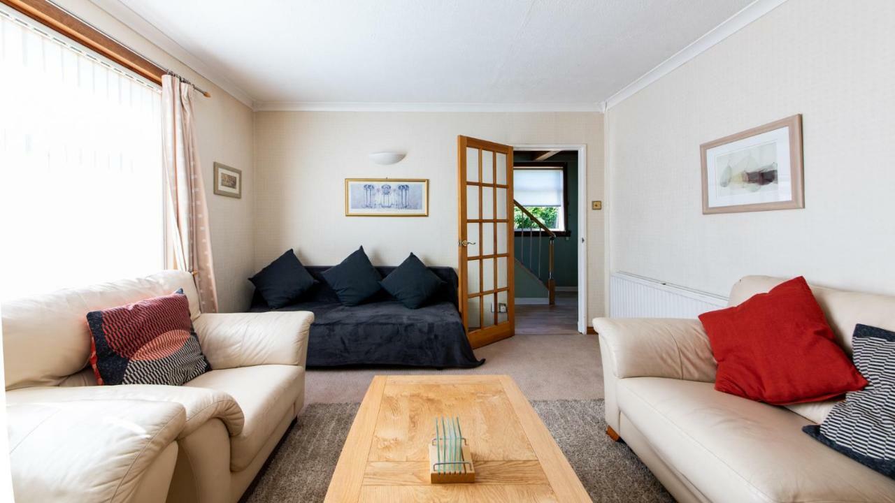 Vila 3 Bed House W/Drive & Garden V/Fast Wifi Near Bioquarter Edinburgh Exteriér fotografie