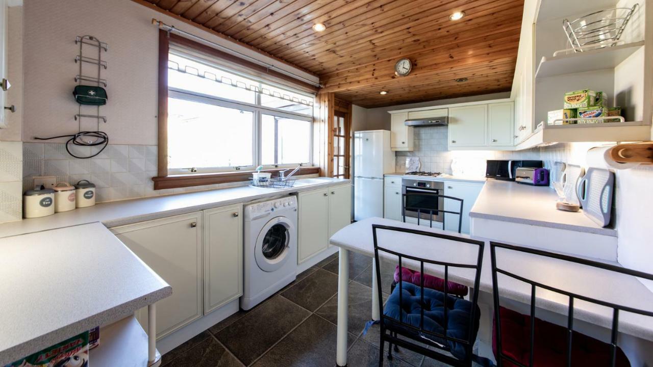 Vila 3 Bed House W/Drive & Garden V/Fast Wifi Near Bioquarter Edinburgh Exteriér fotografie